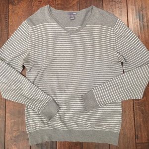 V-neck sweater
